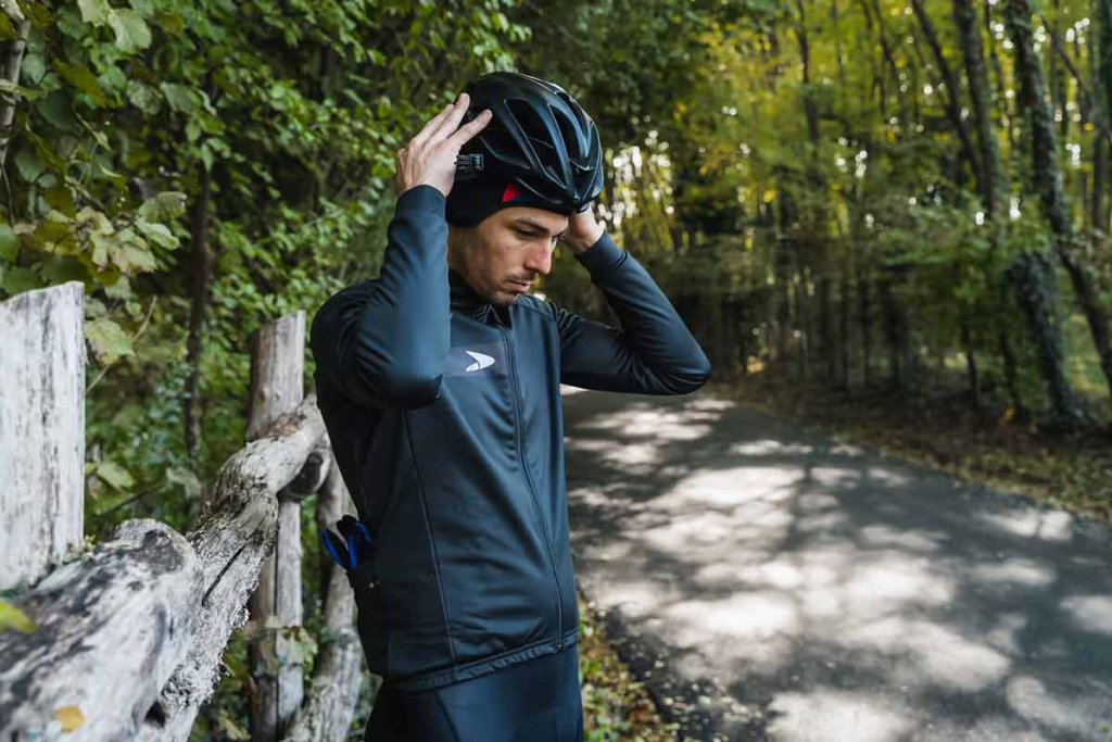 Winter bike clothing: how to dress in the right way